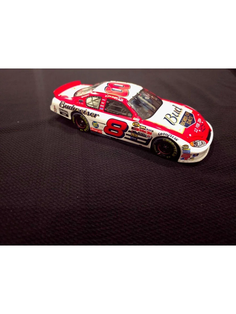 Dale Earnhardt Jr. #8 Budweiser 2004 Monte Carlo 1:24 Scale Stock Car Raced Win